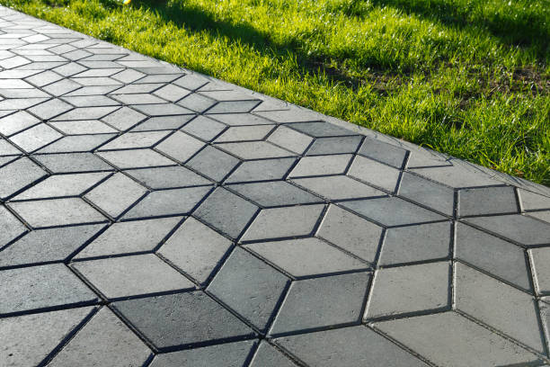 Best Driveway Pavers Near Me  in Clay Center, KS